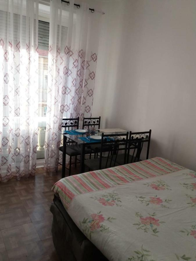 Nice Centre, Charmant Studio Bagian luar foto